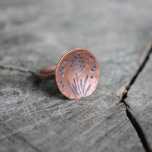 Load image into Gallery viewer, Lavender Flower on copper Disc Ring