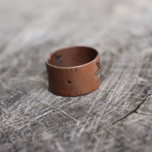 Load image into Gallery viewer, Bloodroot stamped on open band copper ring
