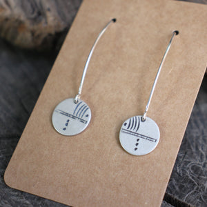 Abstract Lines and Dots Stamped on Disc Dangle Earrings